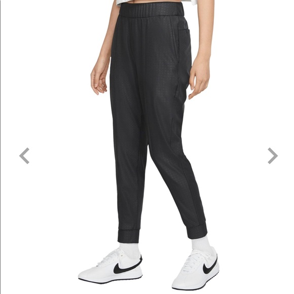 Nike Pants - Nike Golf Victory Jogger